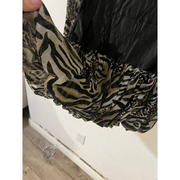 NWT Pretty Angel zebra & black top w sheer sleeves dressy beaded size M - Picture 11 of 11